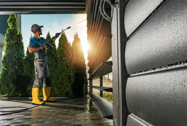 Best Roof Power Washing Services  in Harbison Nyon, CA