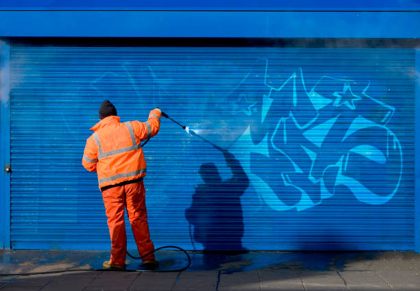 Best Residential Pressure Washing Services  in Harbison Nyon, CA